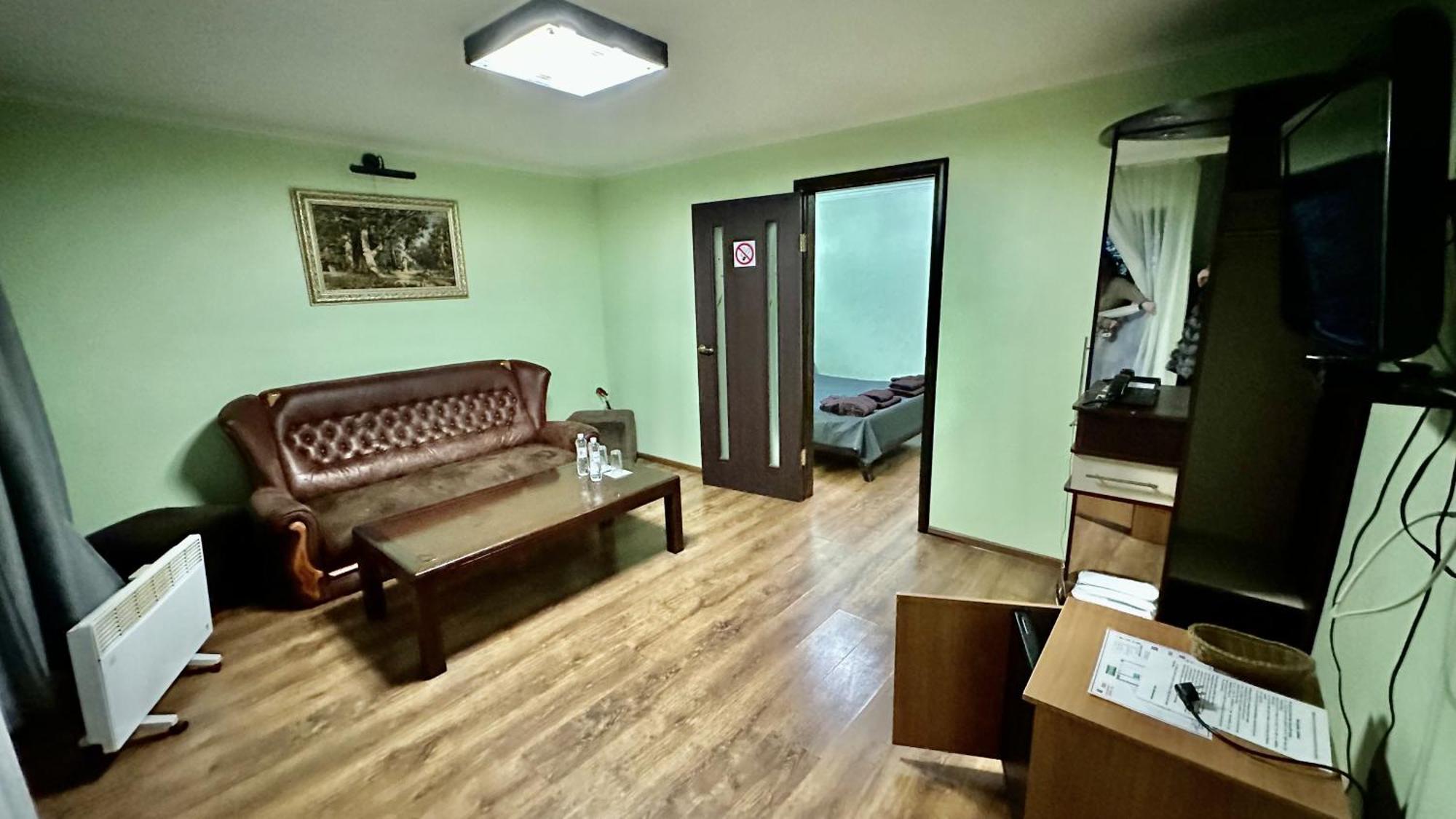 Petrovskyi Brovar Brovary Εξωτερικό φωτογραφία