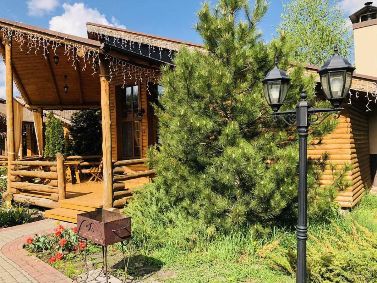 Petrovskyi Brovar Brovary Εξωτερικό φωτογραφία